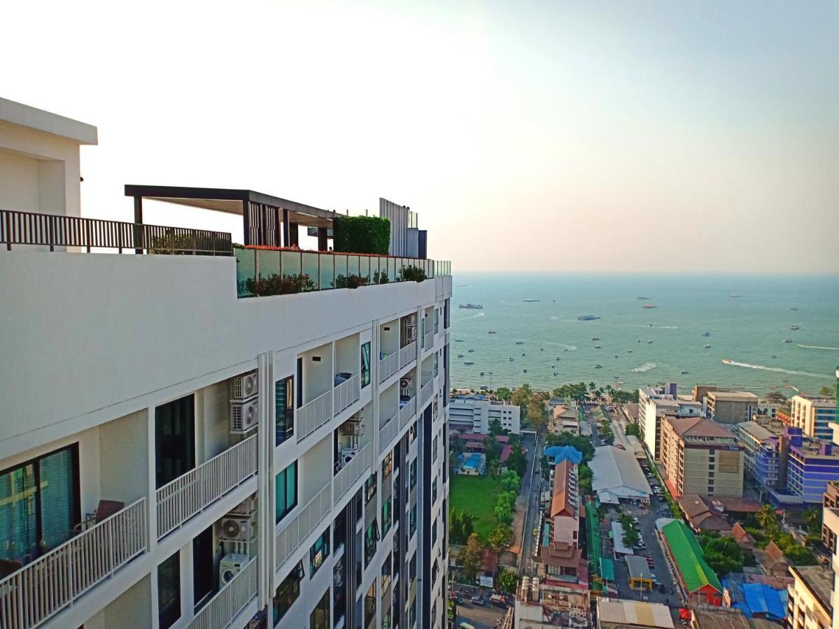 The Base Horizon Central Pattaya Eksteriør billede
